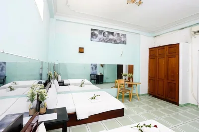 Hồng Lực Hotel HCM – Fotos 11